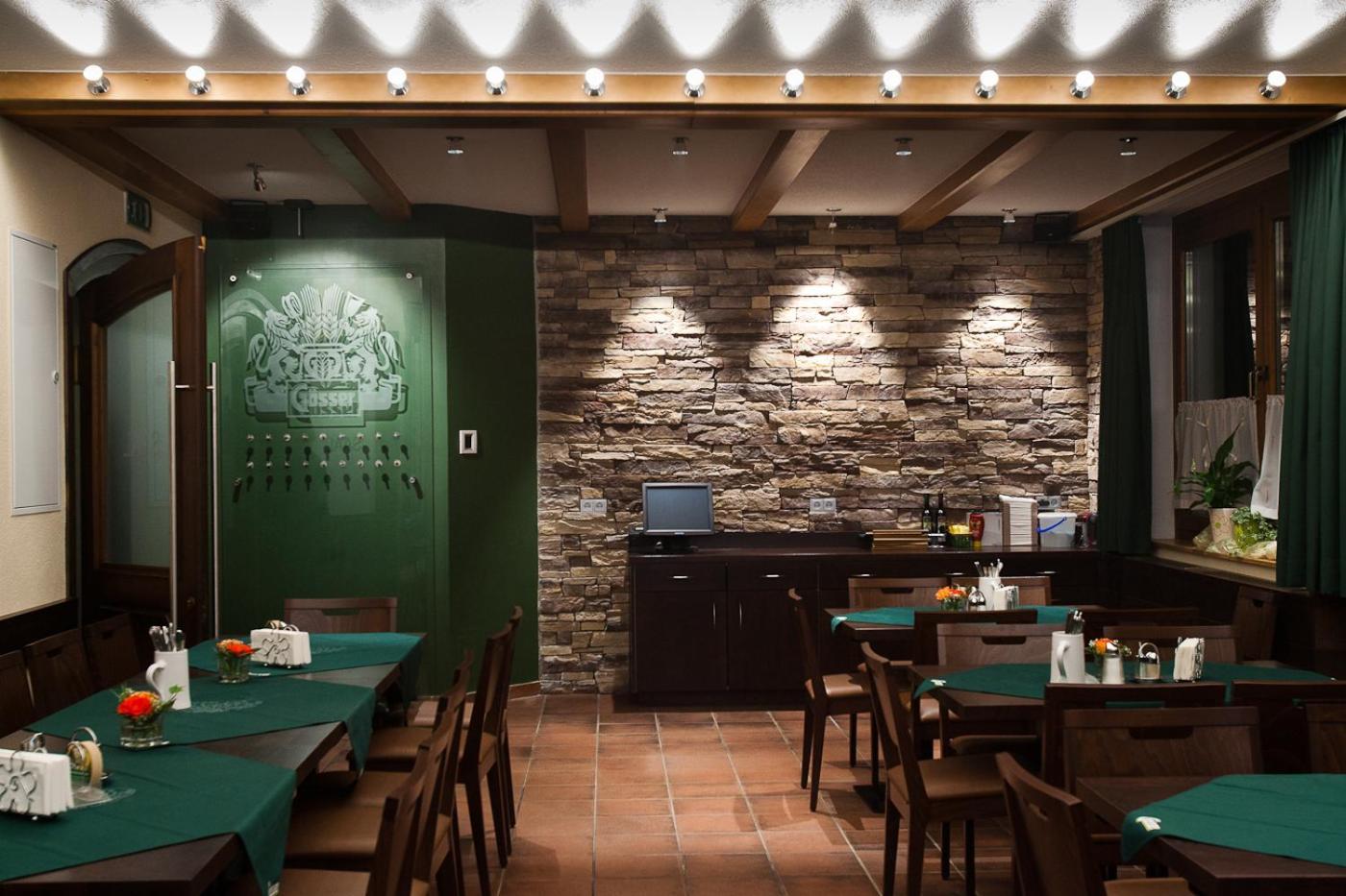 Brauhaus Falkenstein Lienz Bagian luar foto